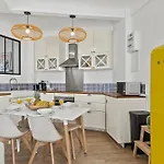 아파트 Beautiful And Cozy 3 Bedrooms In