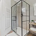 Beautiful And Cozy 3 Bedrooms In * 앙티브