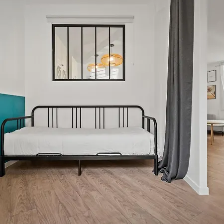 Beautiful And Cozy 3 Bedrooms In Lägenhet *