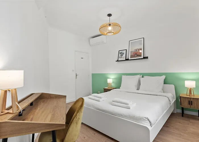 Beautiful And Cozy 3 Bedrooms In アパート *